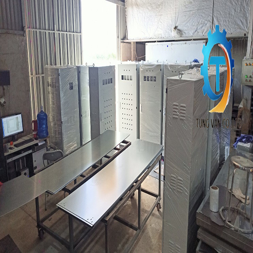 CÔNG TY TNHH SẢN XUẤT THƯƠNG MẠI TÙNG VÂN